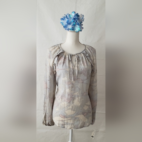 ZAC & RACHEL Front Tie Top - Picture 1 of 10